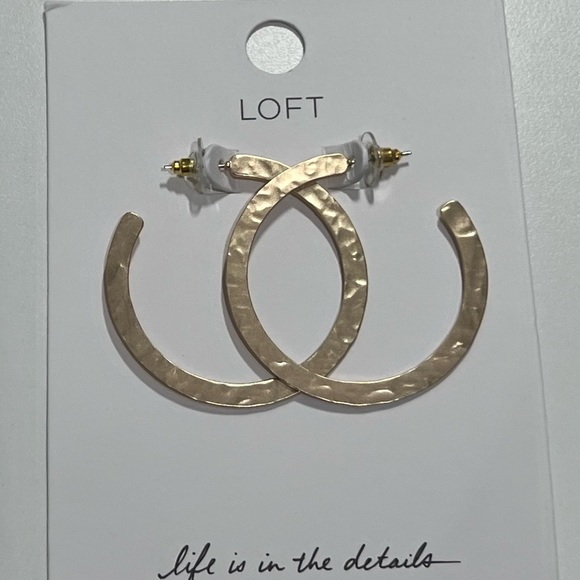 Ann Taylor Loft Gold Hoops-NWT - Picture 1 of 4